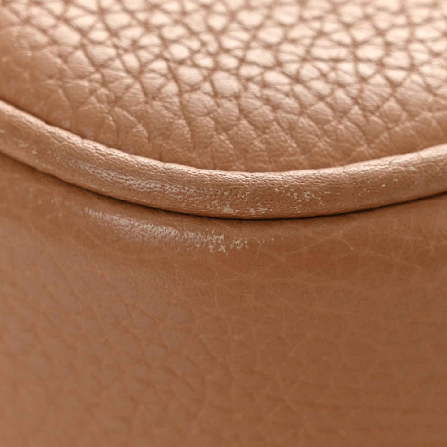 Pebbled Calfskin Small Soho Disco Bag Camelia