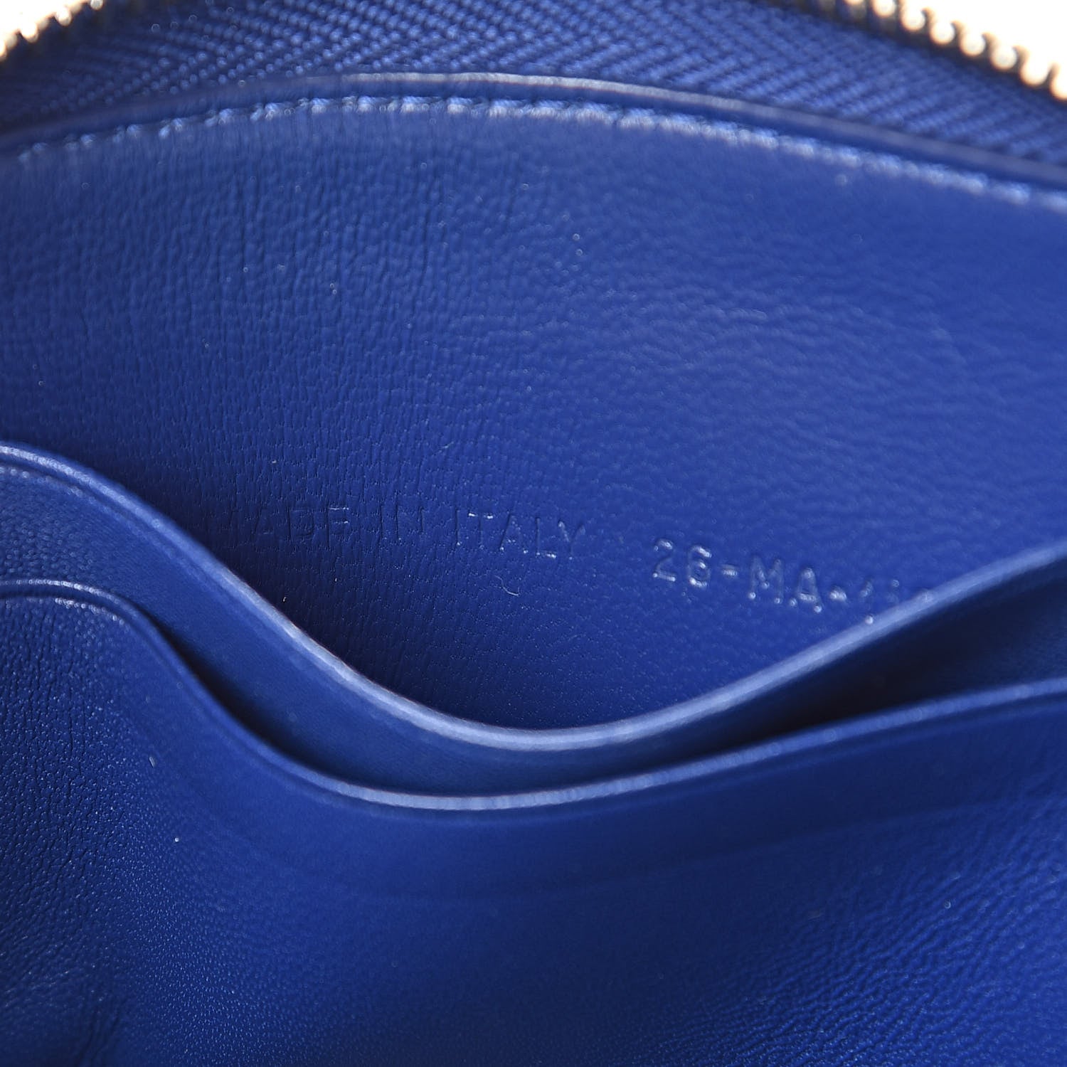 Christian Dior Grained Calfskin Cannage Medium Diorama Voyageur Wallet Blue 7 of 10