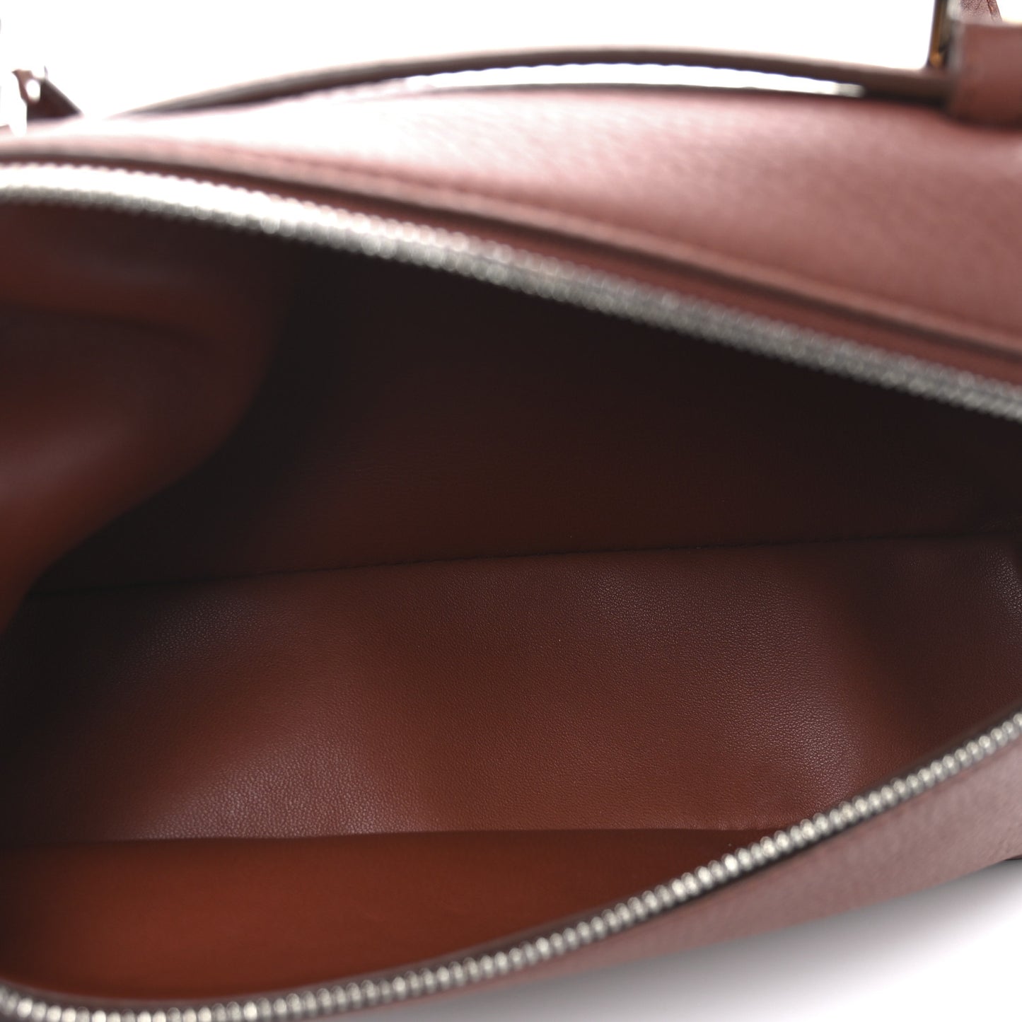 Grained Calfskin L19 Extra Pocket Pouch Kummel