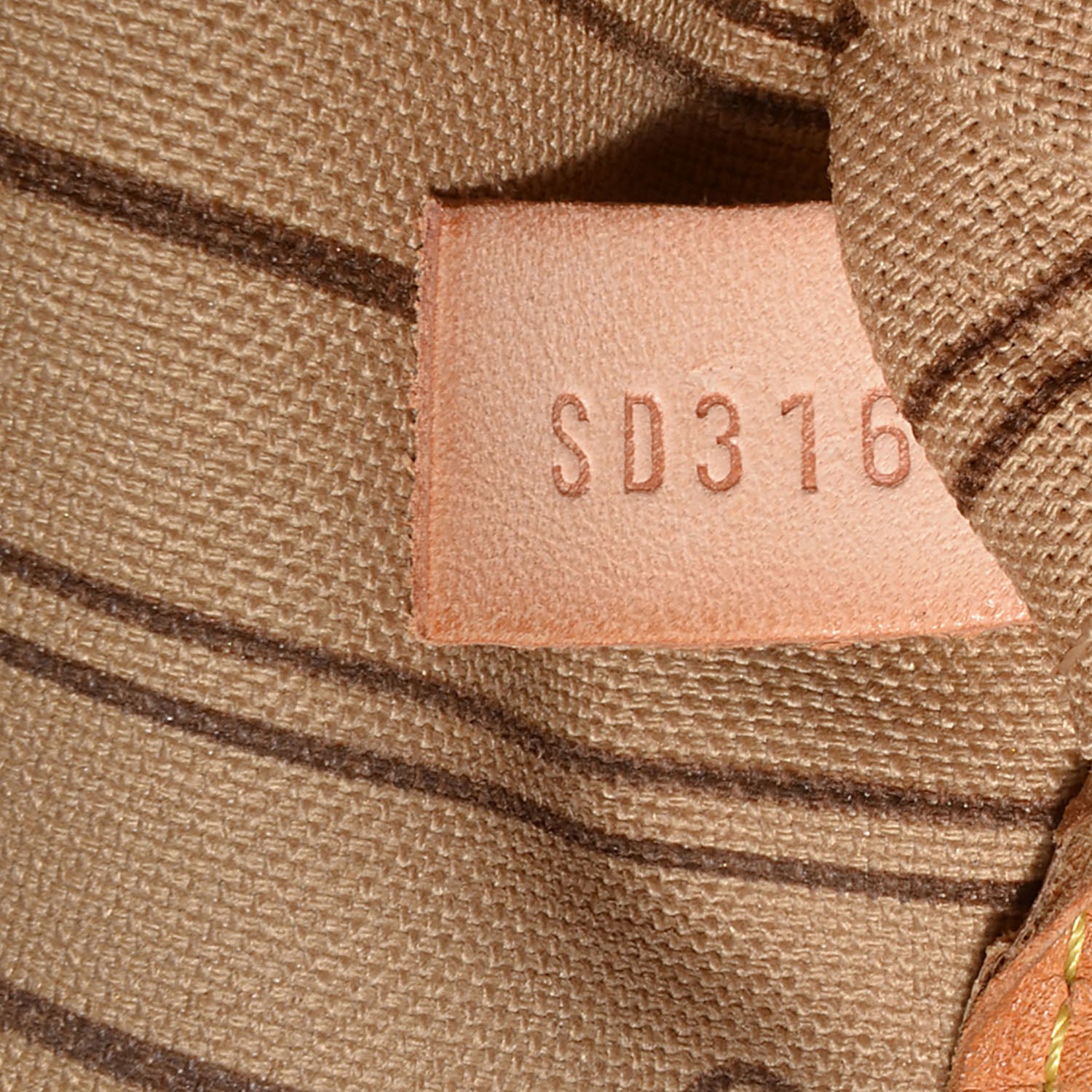 Louis Vuitton Monogram Neverfull MM 7 of 7