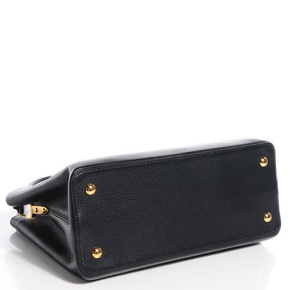 Louis Vuitton Taurillon Capucines MM Black 4 of 7