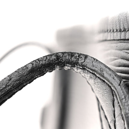 Louis Vuitton Epi Neverfull MM Black 13 of 15