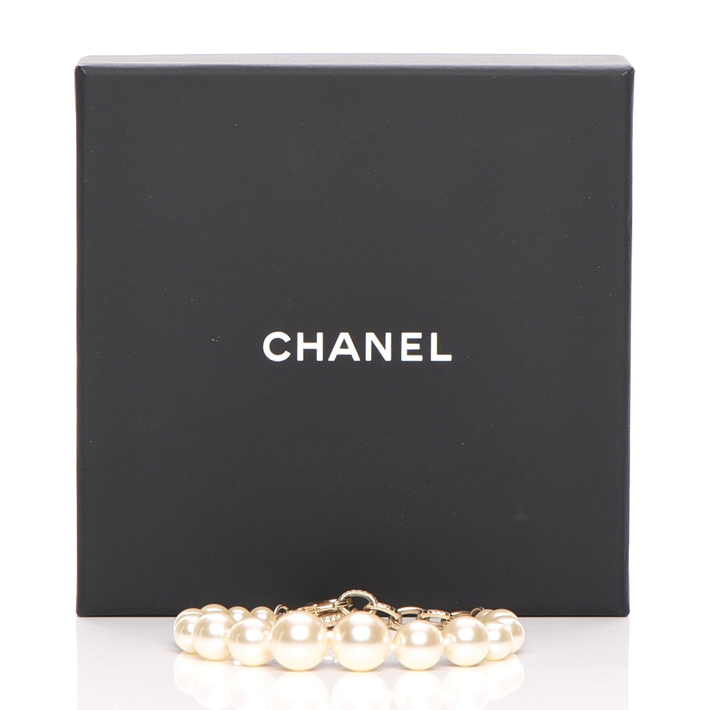 Pearl CC Bracelet Gold