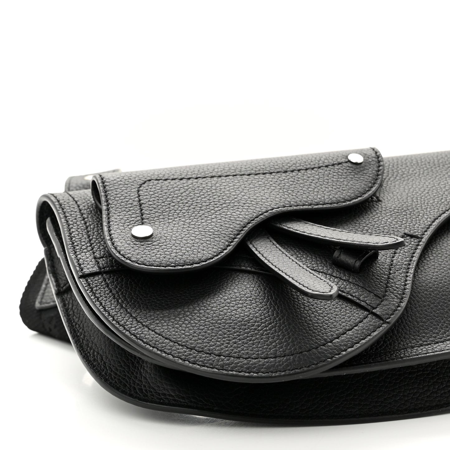 Grained Calfskin Saddle Messenger Bag Black