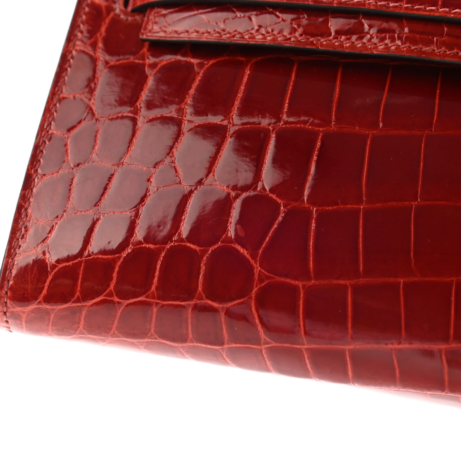 Hermes Shiny Niloticus Crocodile Kelly Cut Pochette Rouge H 10 of 12