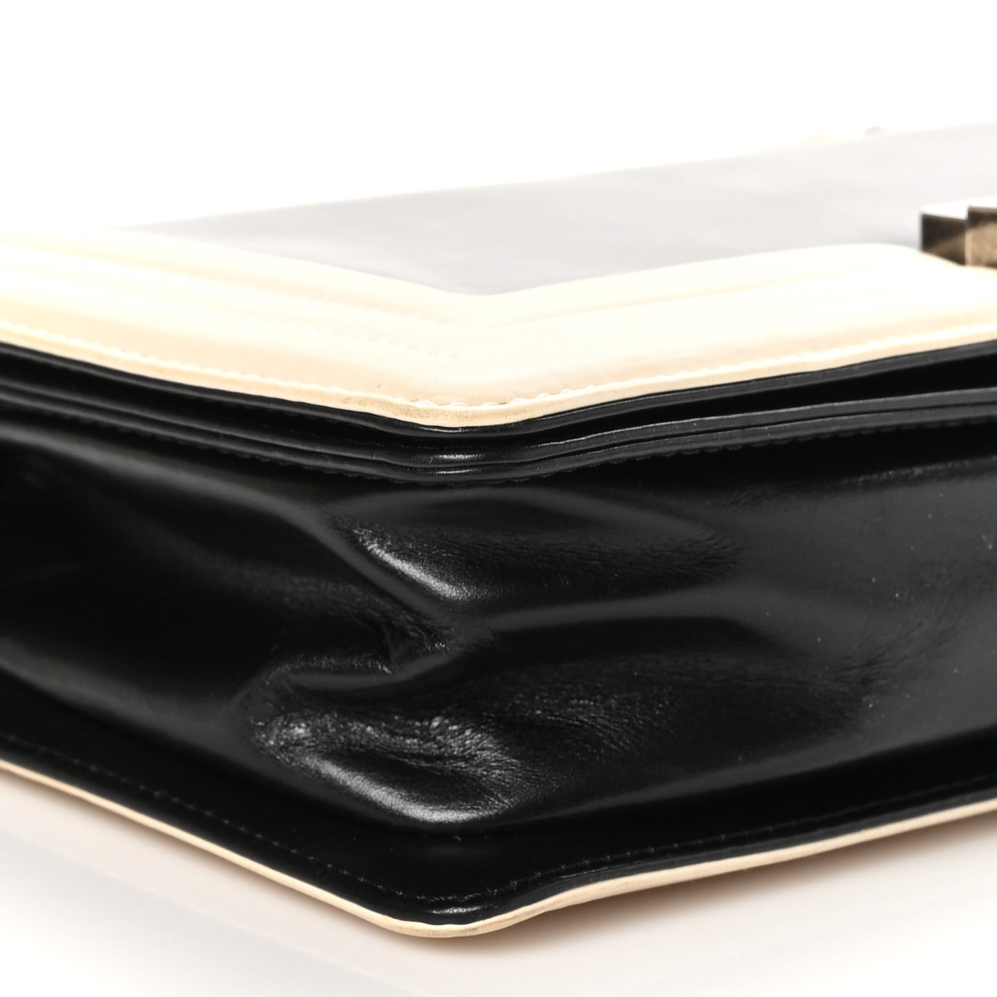 Glazed Calfskin Medium Boy Flap Black White