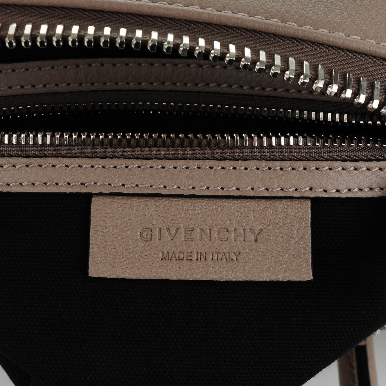 Givenchy Sugar Goatskin Small Antigona Mastic 6 of 7