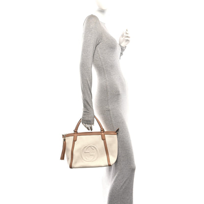 Gucci Linen Canvas Pebbled Calfskin Small Soho Top Handle Bag White Camelia 2 of 10