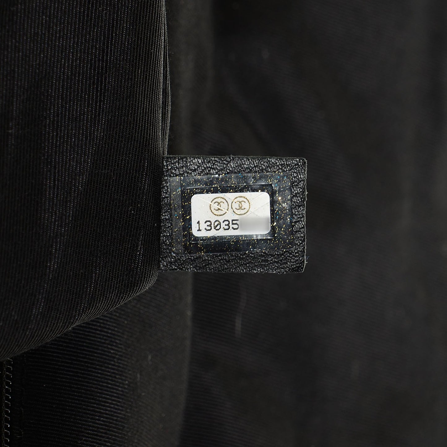 Vinyl Quilted XXL Reissue Flap Black