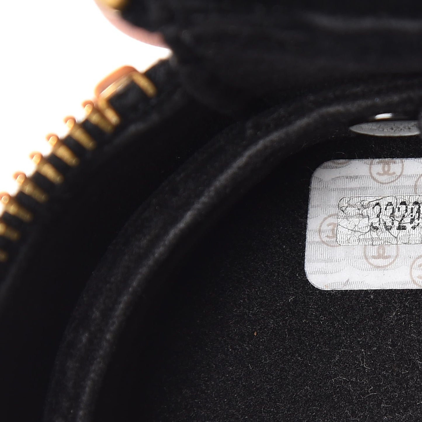 Caviar Round Jewelry Travel Case Black