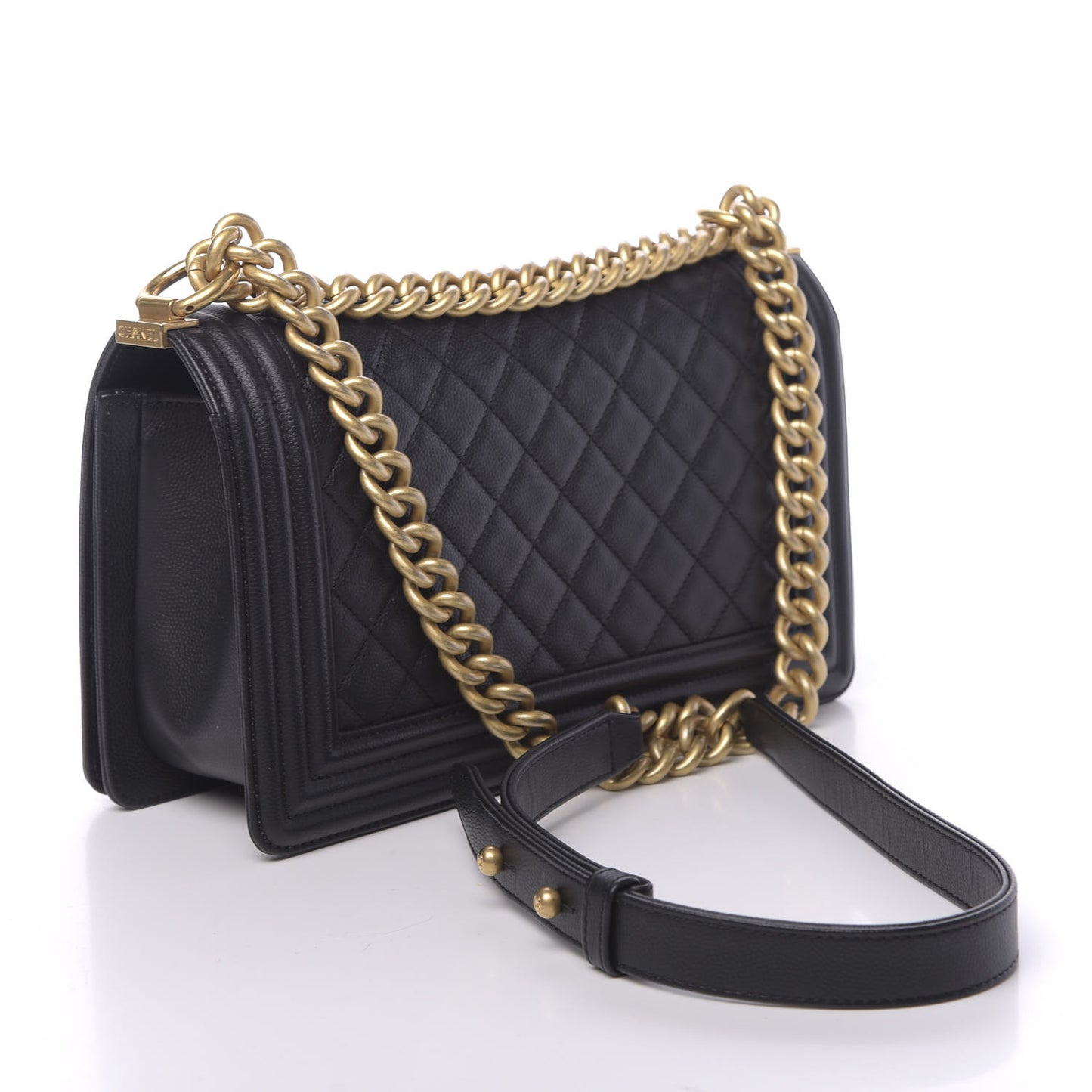 Caviar Quilted Medium Boy Flap Black