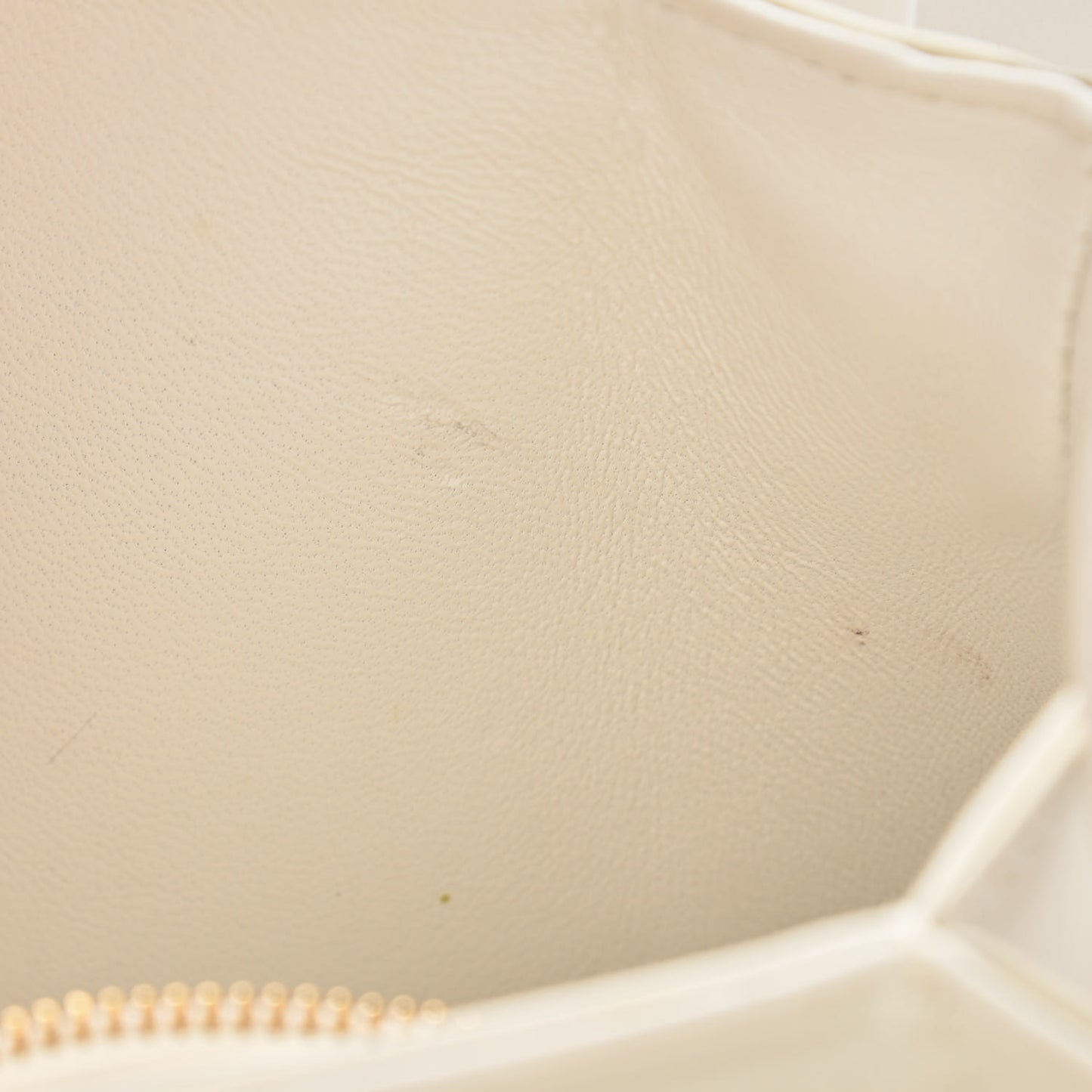 Shiny Calfskin Medium Triomphe White