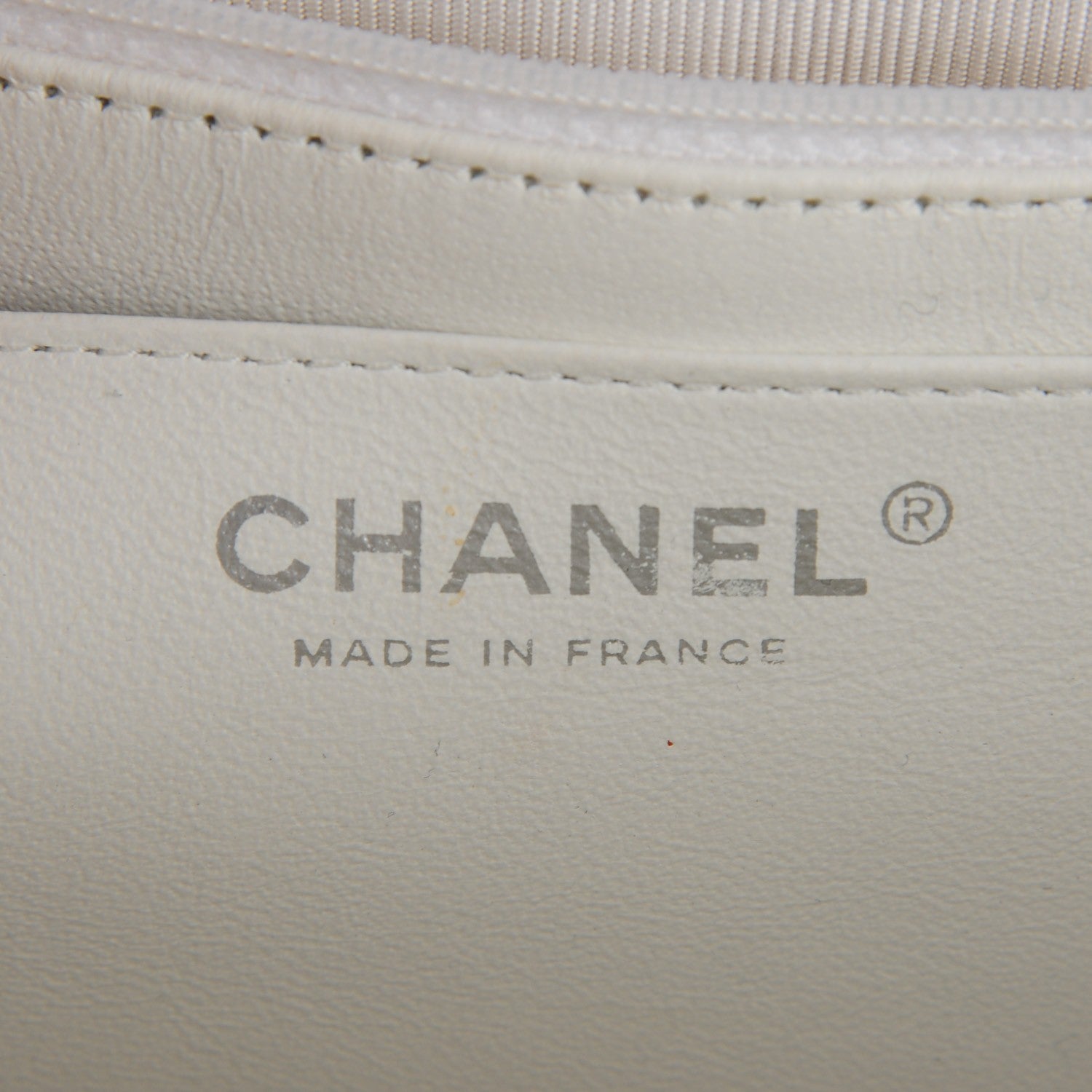Chanel Caviar Quilted Jumbo Single Flap White 6 of 7