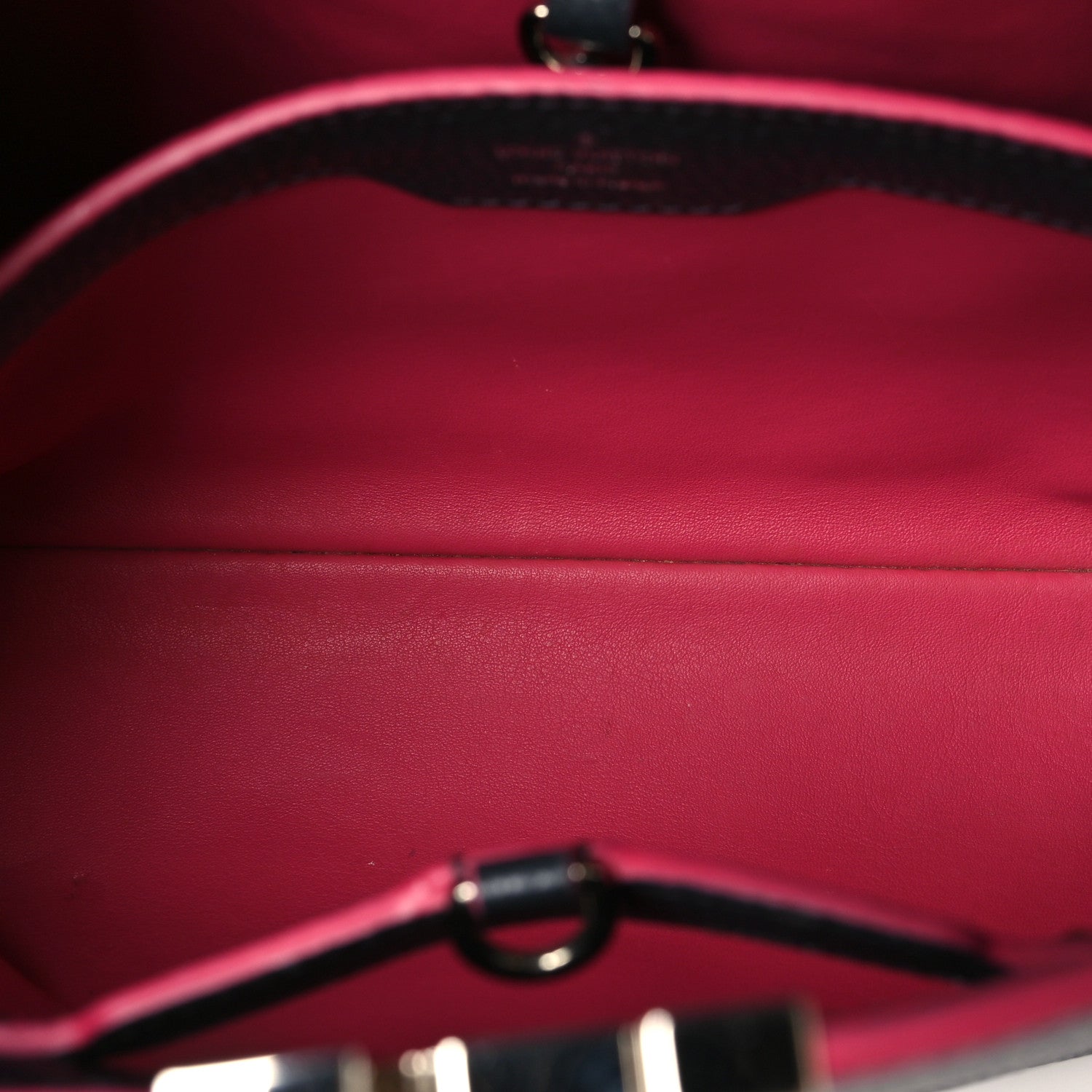 Louis Vuitton Taurillon Capucines PM Cobalt Fuchsia Cobalt Fuchsia 5 of 9
