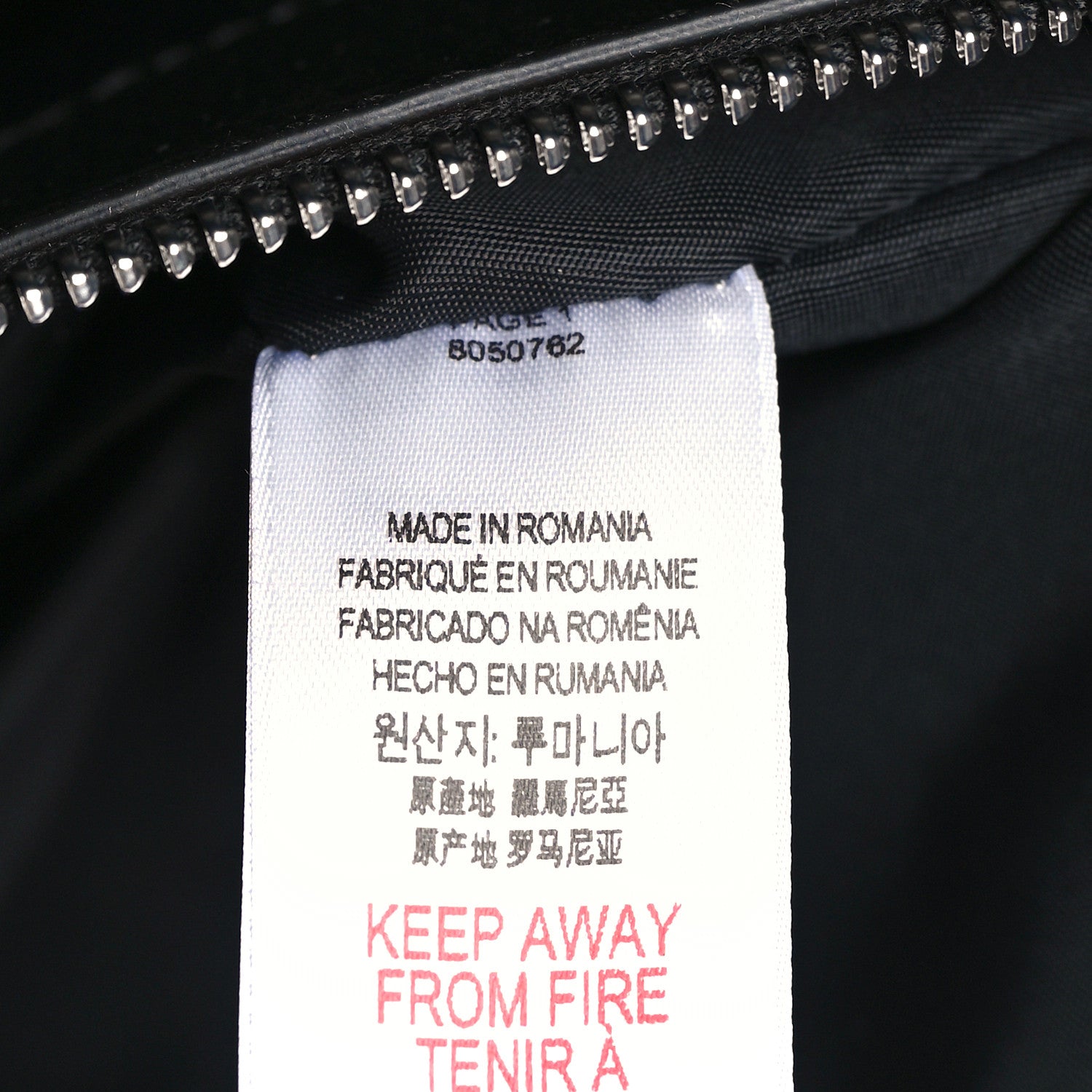 Burberry Grainy Calfskin Embossed Bruno Messenger Black 6 of 8