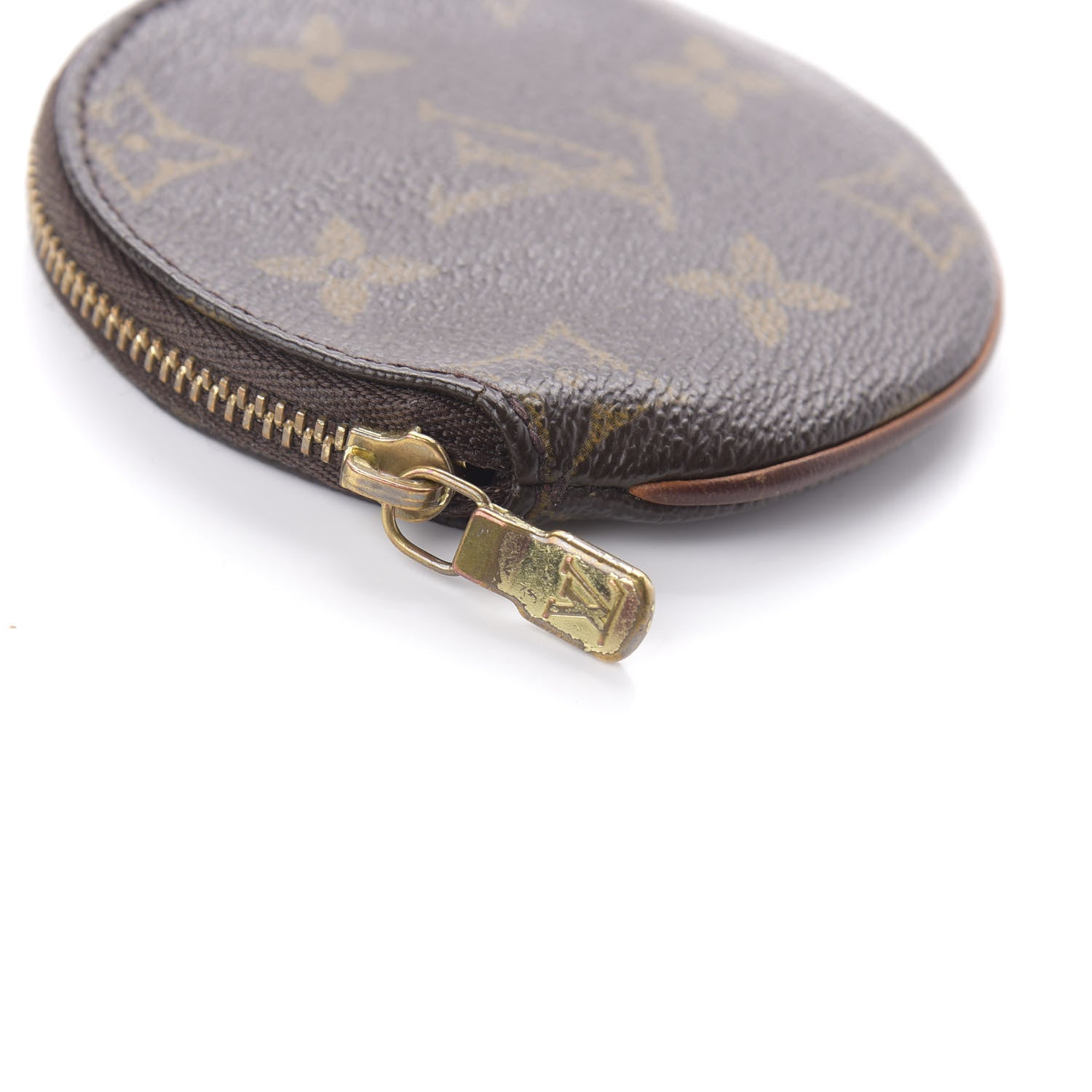 Louis Vuitton Monogram Round Coin Purse 3 of 9
