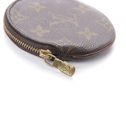 Louis Vuitton Monogram Round Coin Purse 3 of 9
