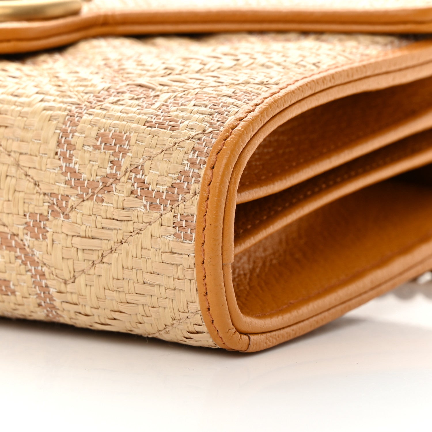 Gucci Raffia GG Monogram Matelasse GG Marmont Chain Wallet Natural Beige Off White Sun Oil 10 of 10