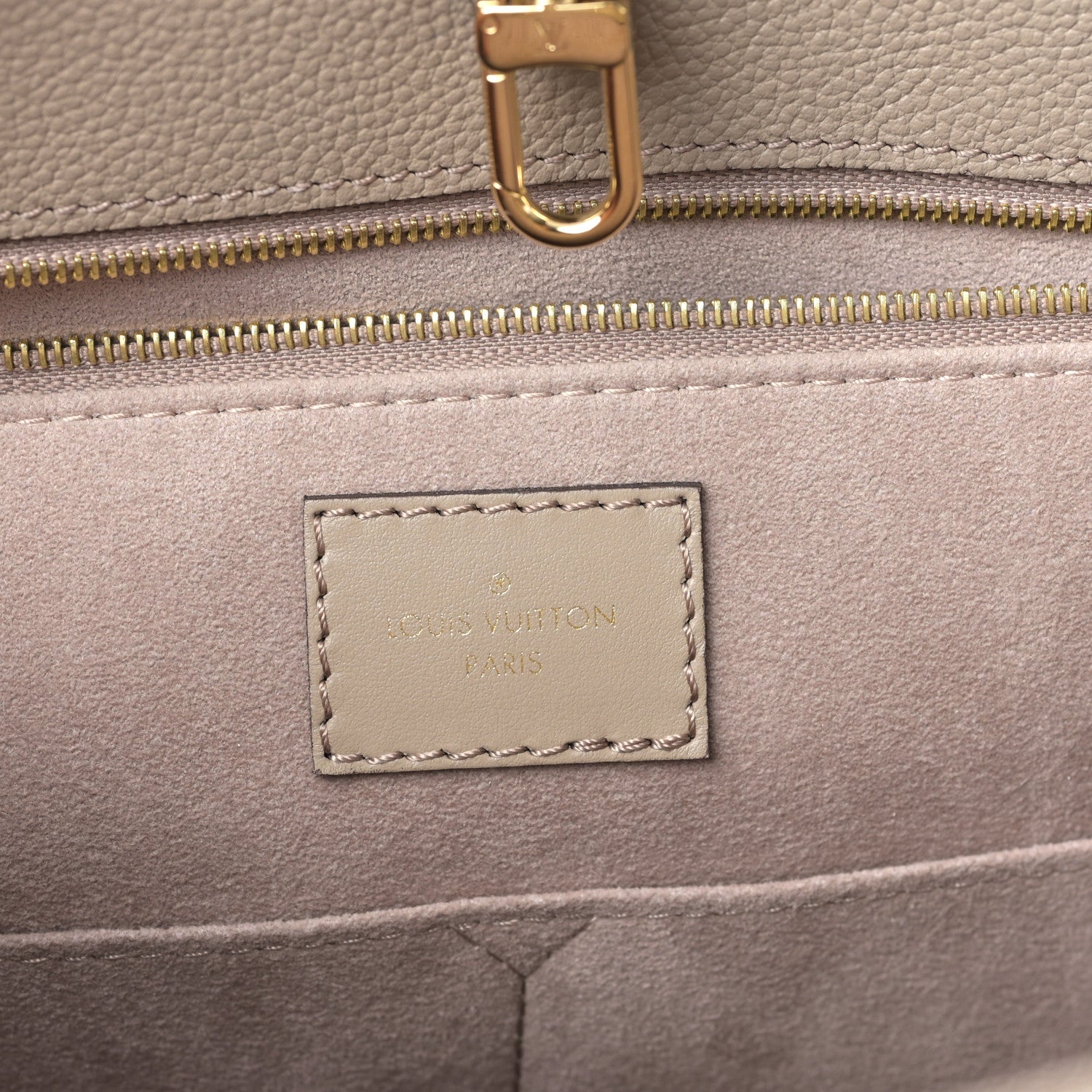 Louis Vuitton Empreinte Monogram Giant Onthego MM Tourterelle 6 of 8
