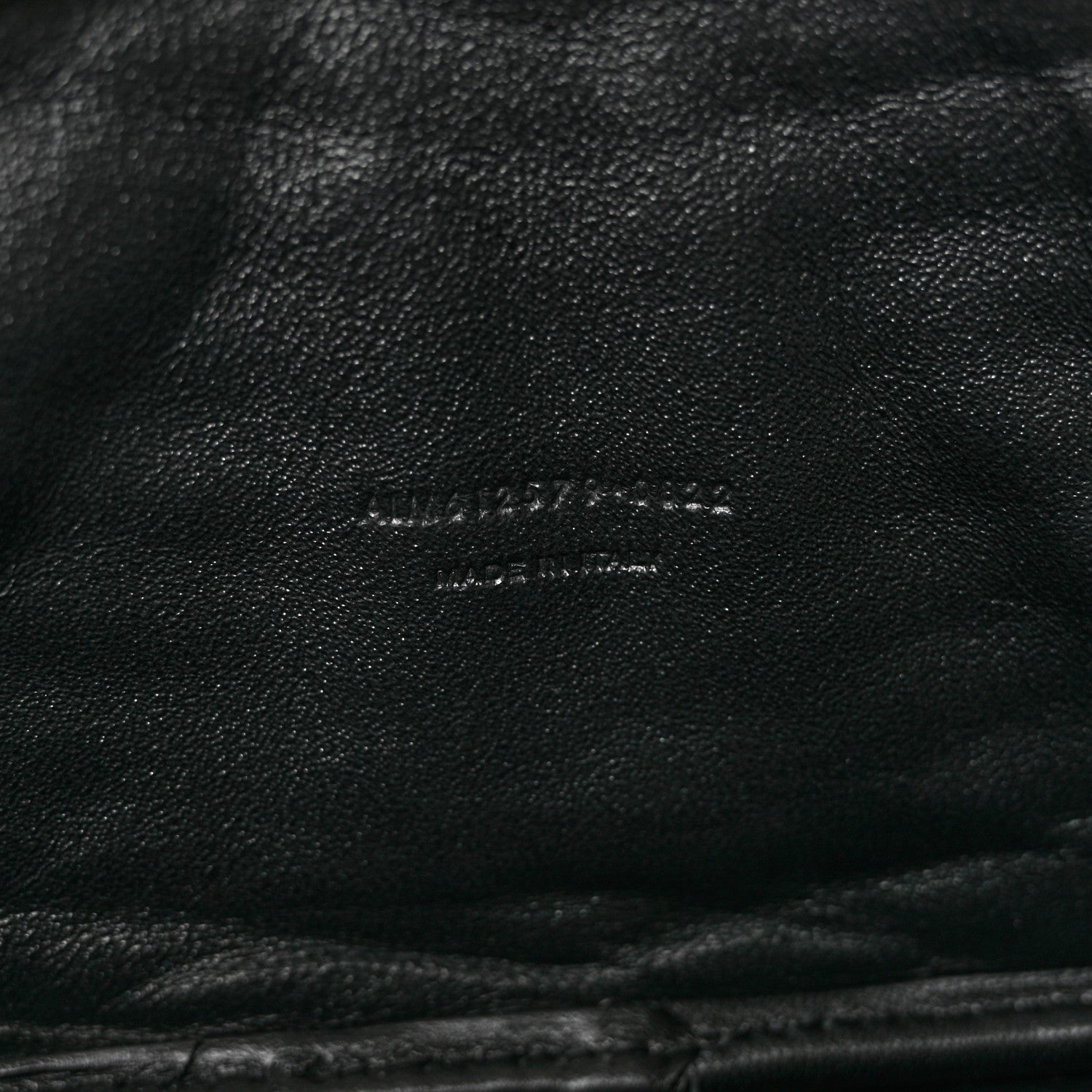 Saint Laurent Grain De Poudre Matelasse Monogram Mini Lou Camera Bag Black 6 of 10