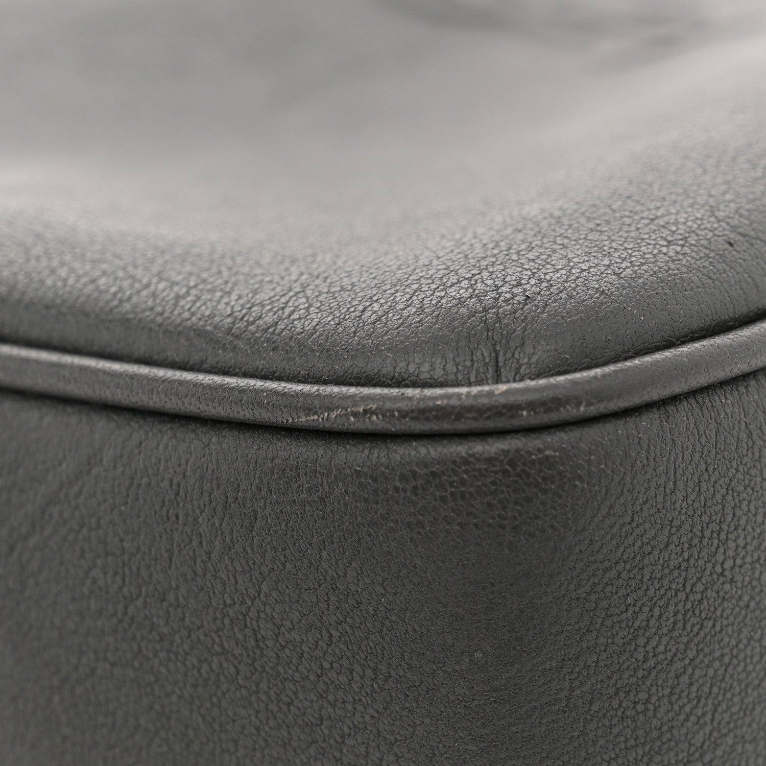 Saint Laurent Lambskin Monogram Small Lou Camera Bag Asphalt 11 of 12