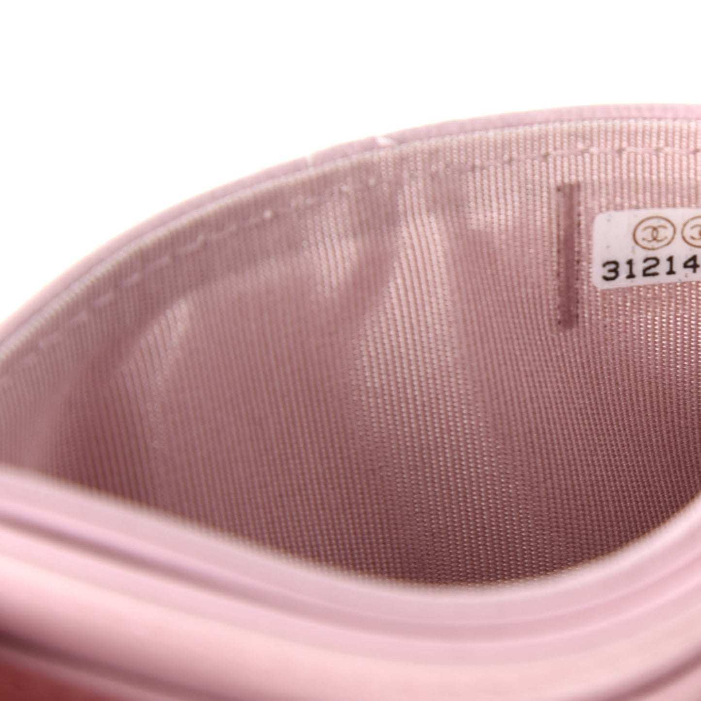 Lambskin Quilted Chanel 19 Card Holder Light Pink