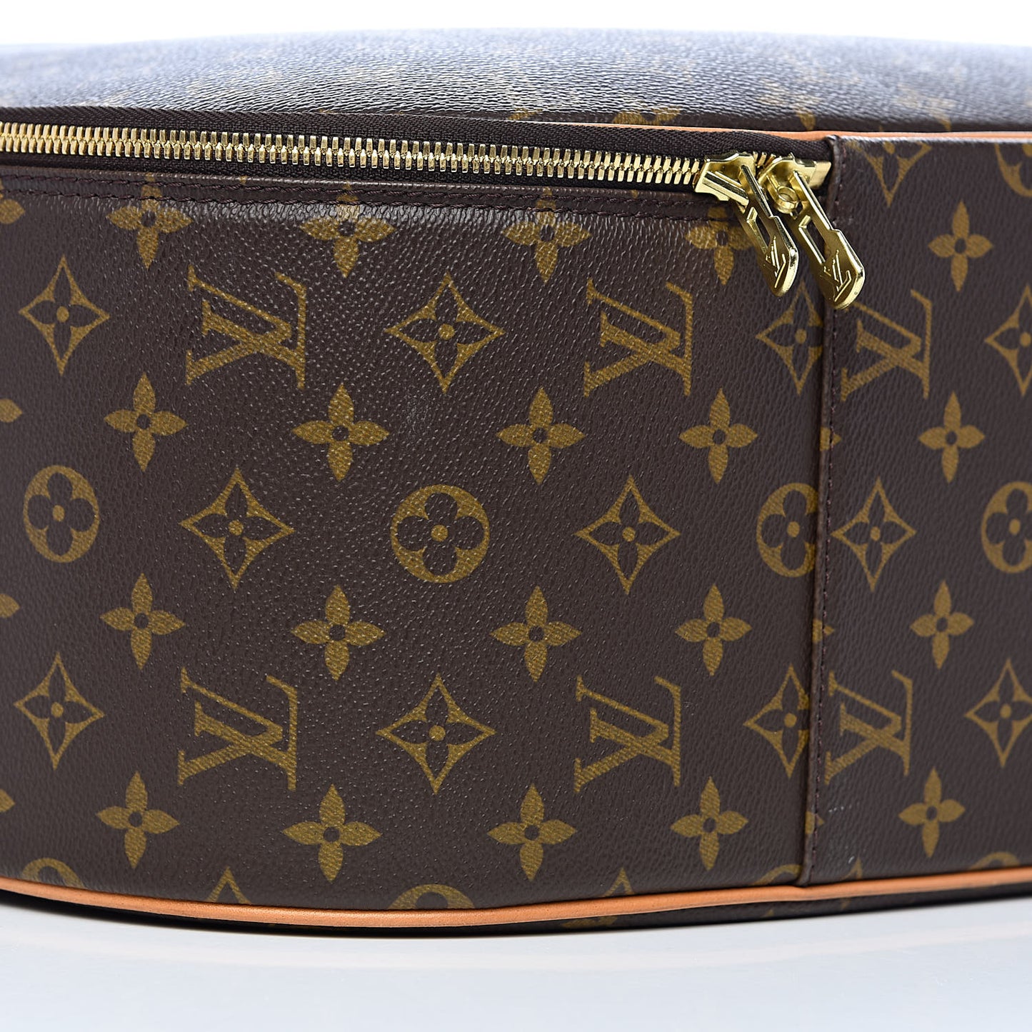 Monogram Packall GM