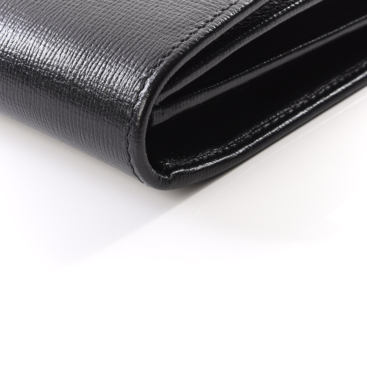Azalea Calfskin Marina Clutch Black