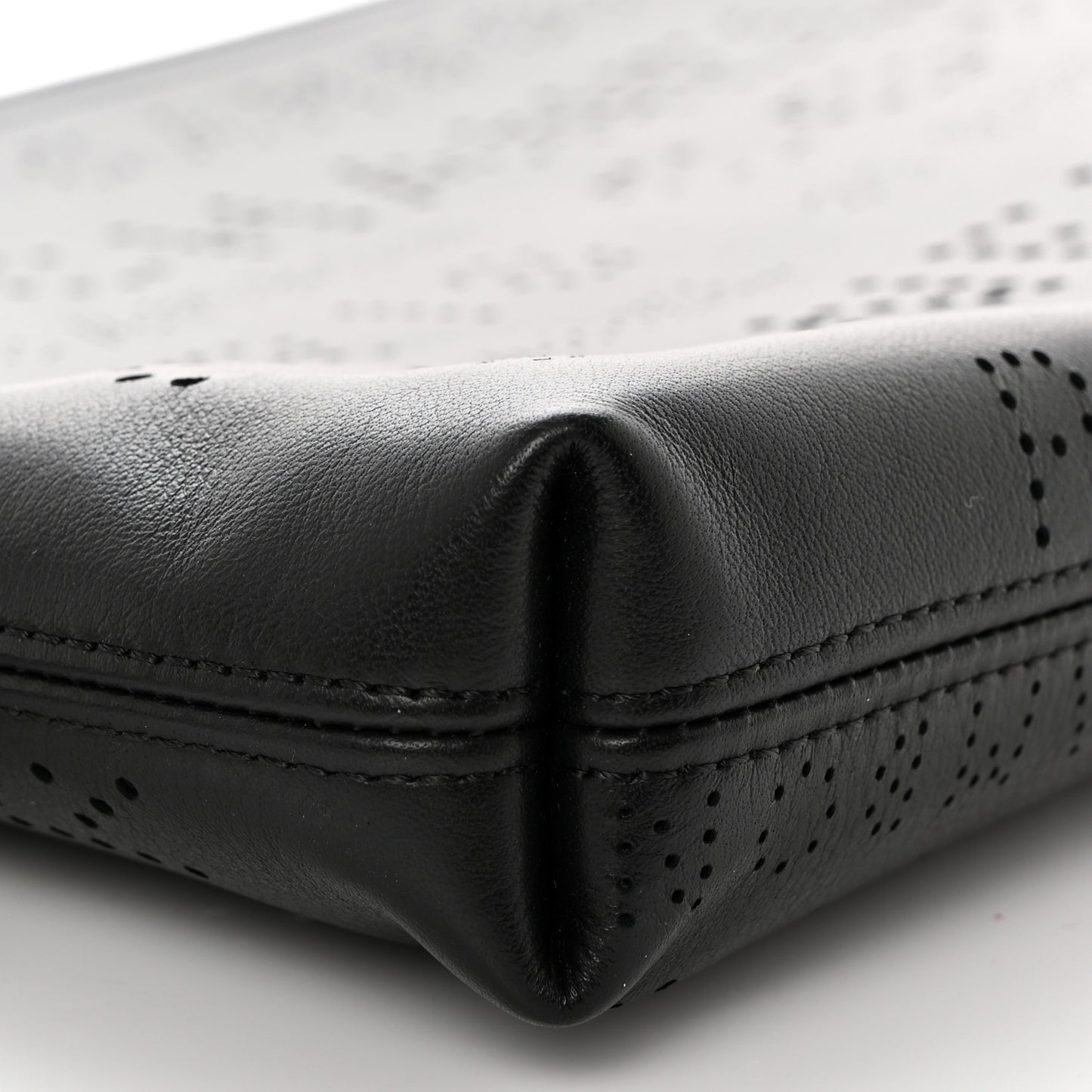 Calfskin Eyelets Clutch Black
