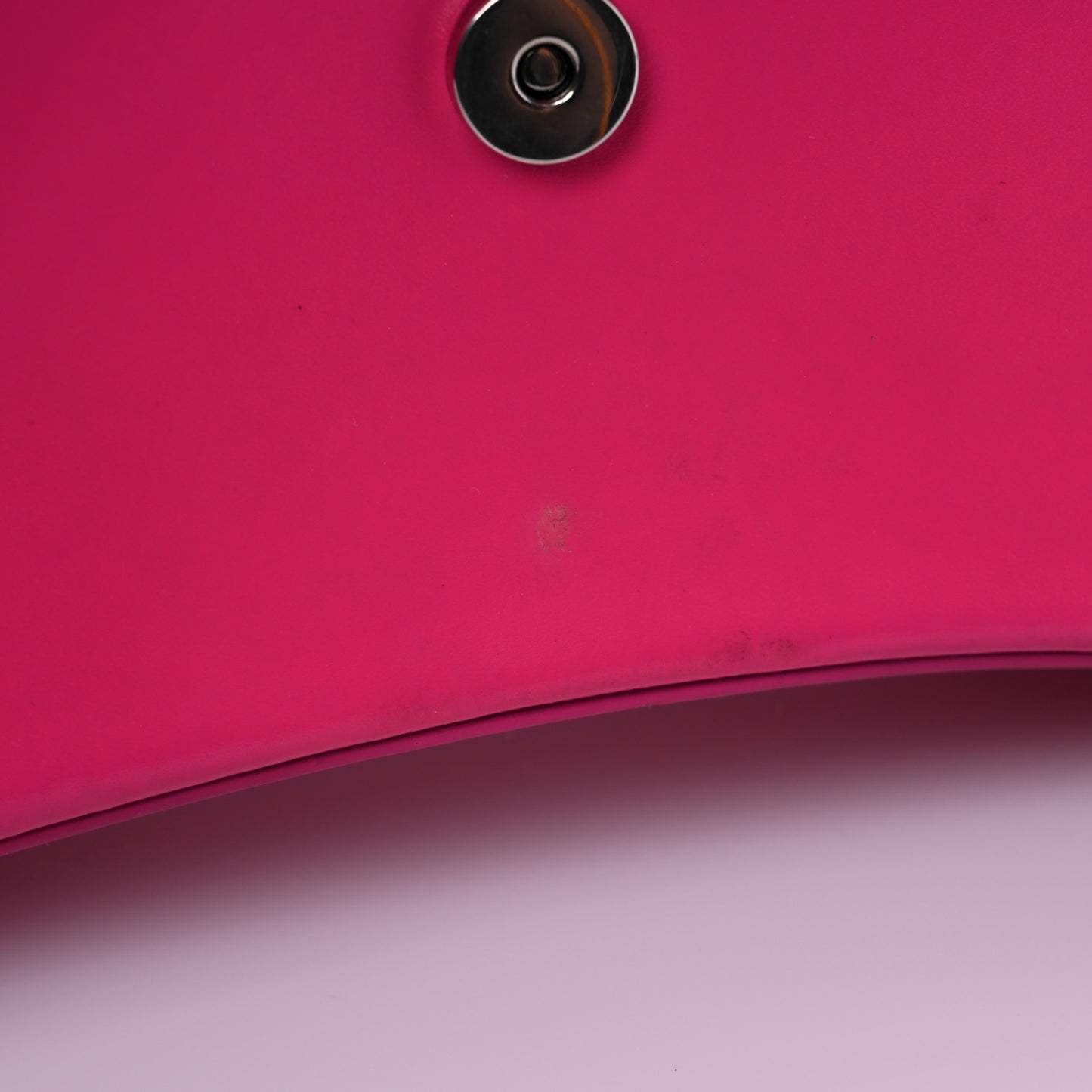 Shiny Box Calfskin Small Hourglass Top Handle Bag Acid Fuchsia