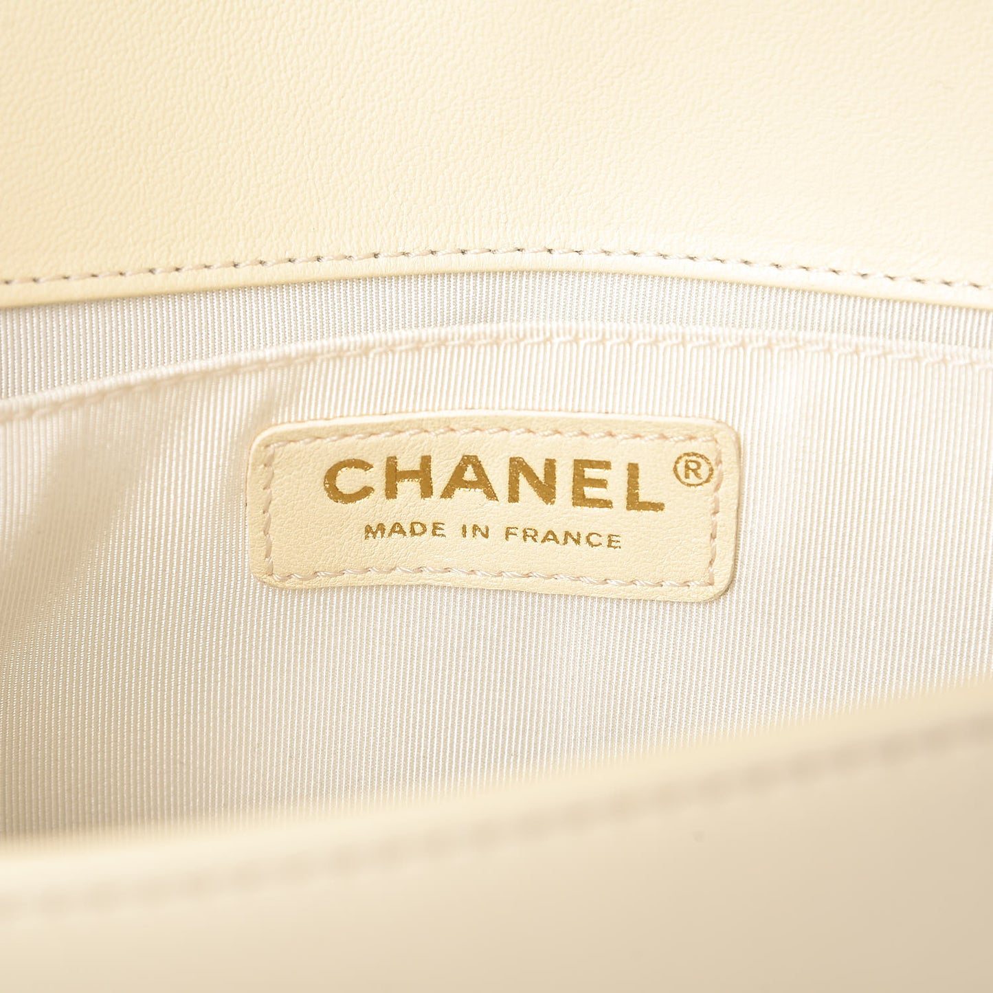 Lambskin Quilted Medium Boy Flap Light Beige