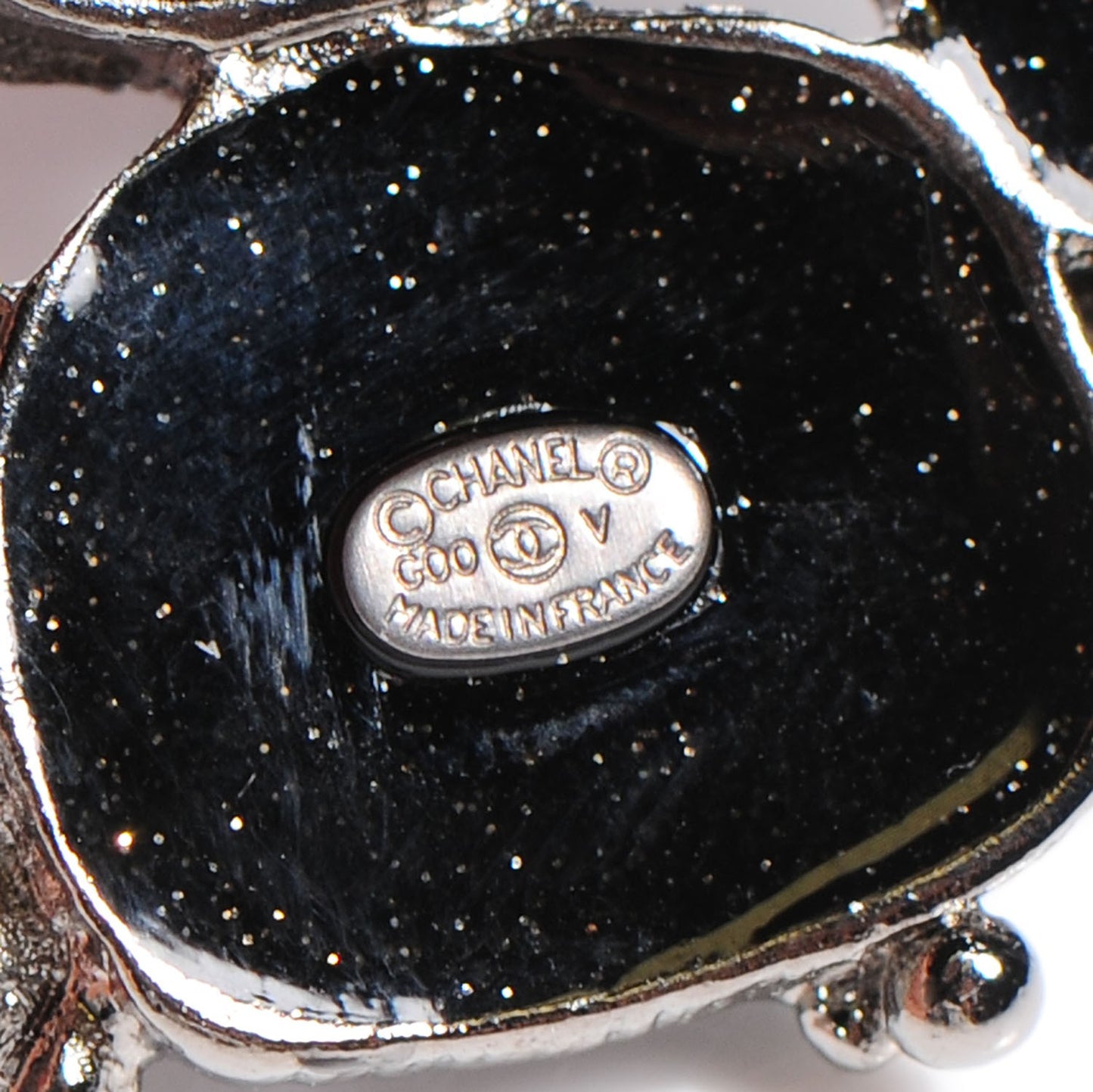 Gripoix CC Brooch Ruthenium