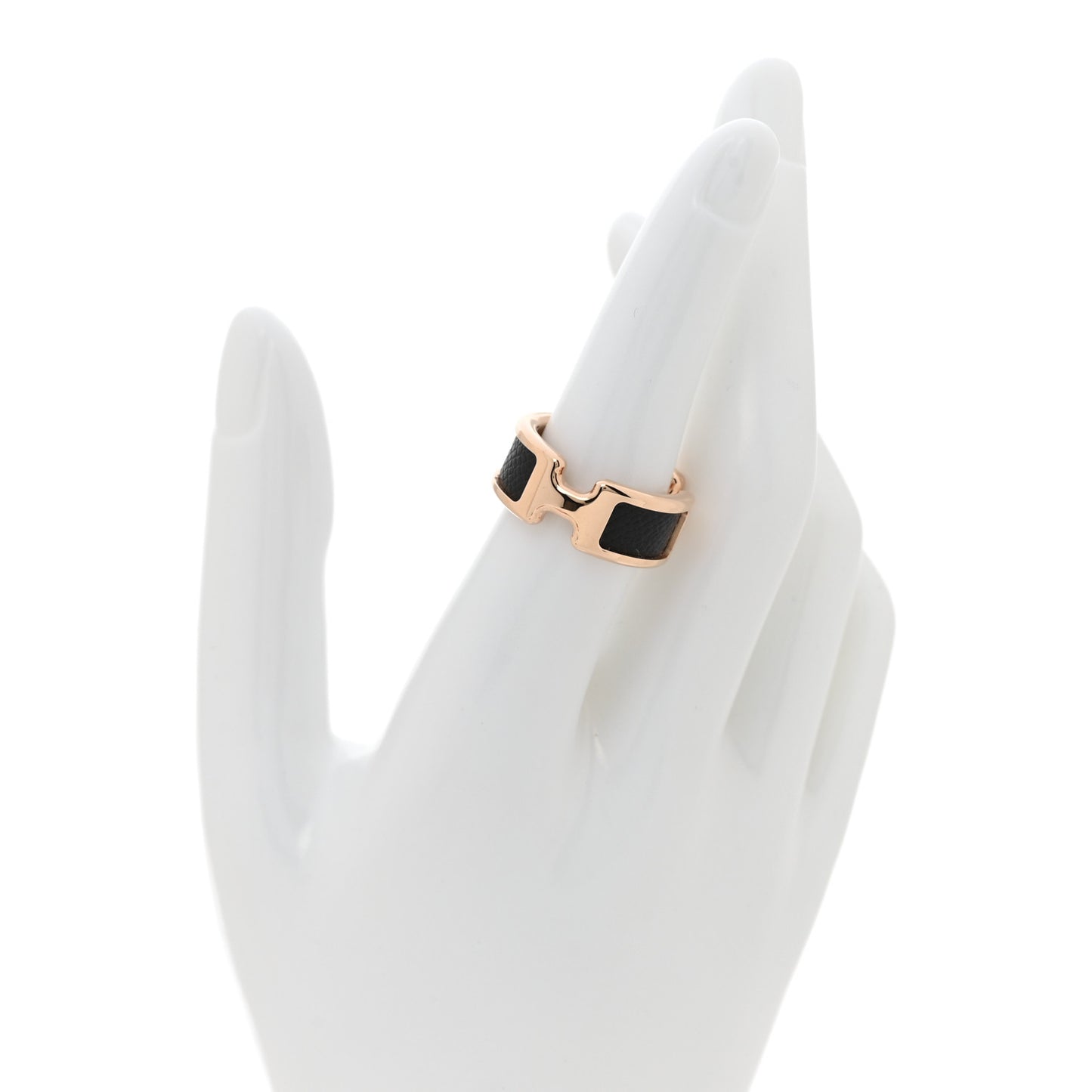 Madame Calfskin Olympe Ring M Black