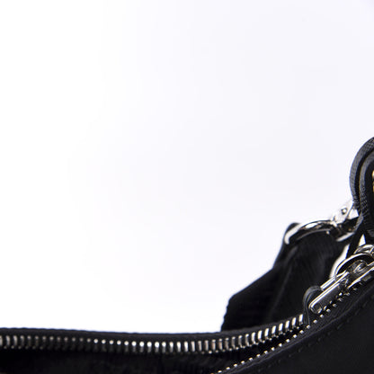 Prada Nylon Re-Edition 2005 Shoulder Bag Black 10 of 11