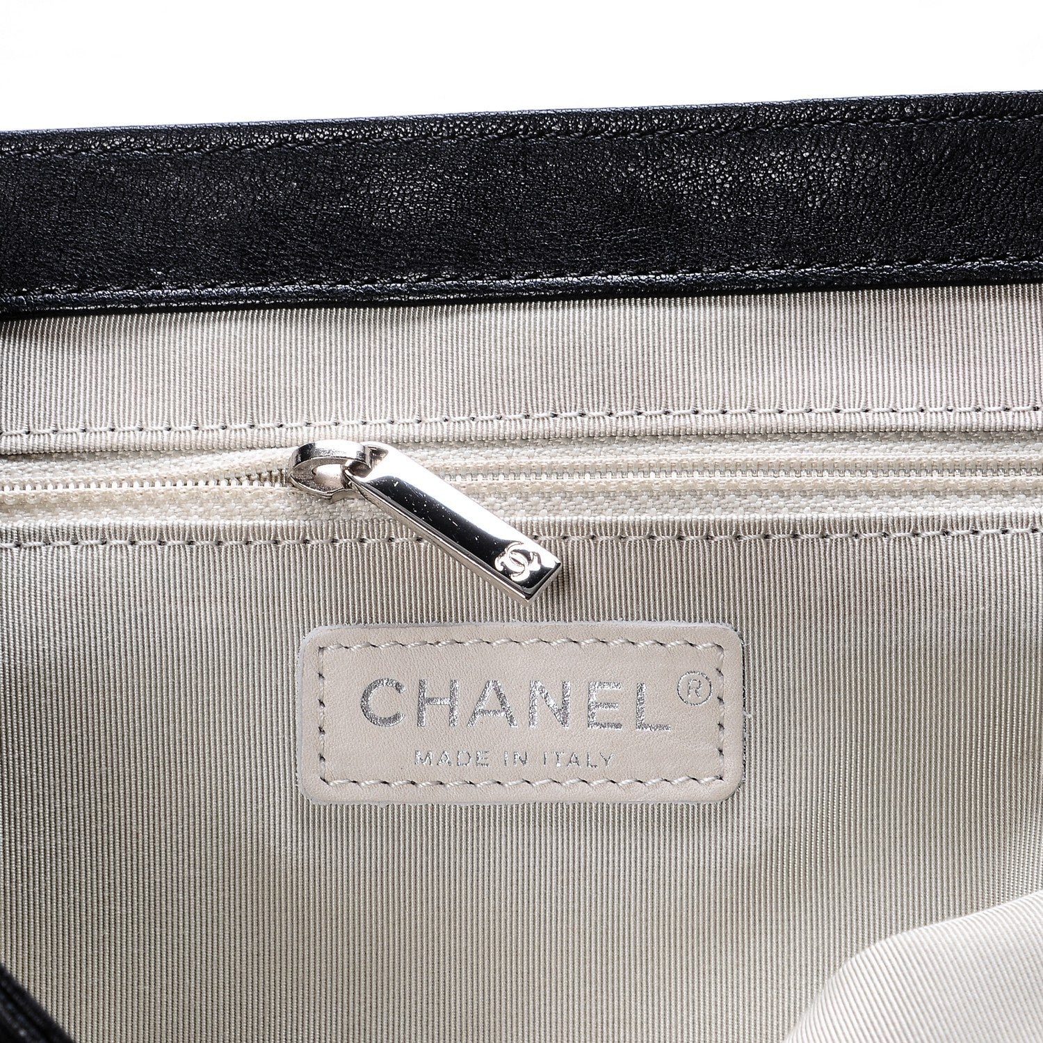 Chanel Washed Lambskin Quilted Medium Chain Around Messenger Black 6 of 8