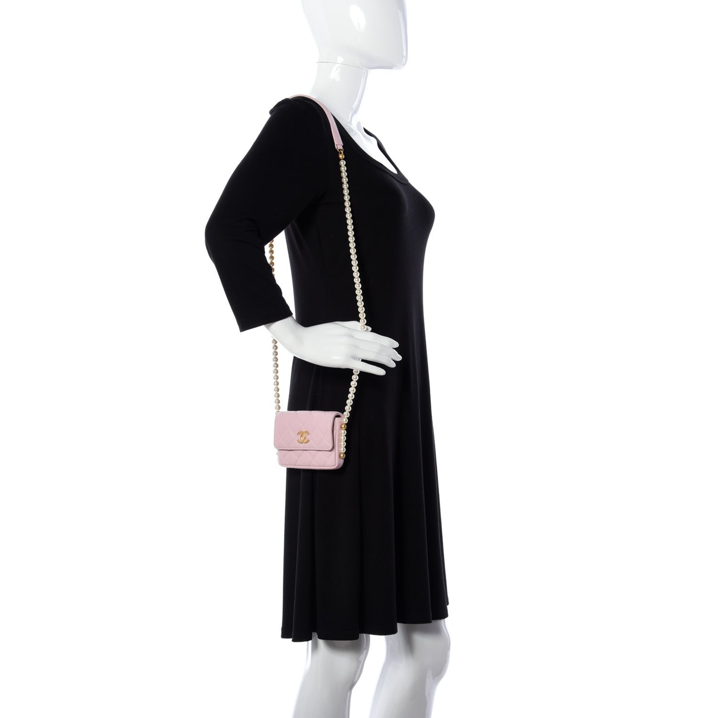 Calfskin Quilted About Pearls Card Holder Flap With Chain Light Pink