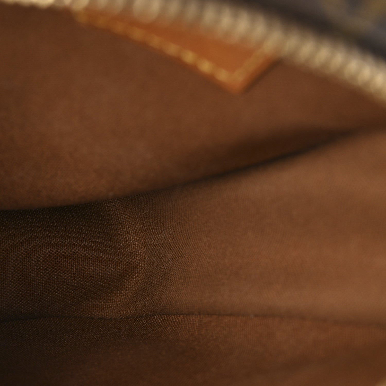 Louis Vuitton Monogram Pochette Gange 5 of 9