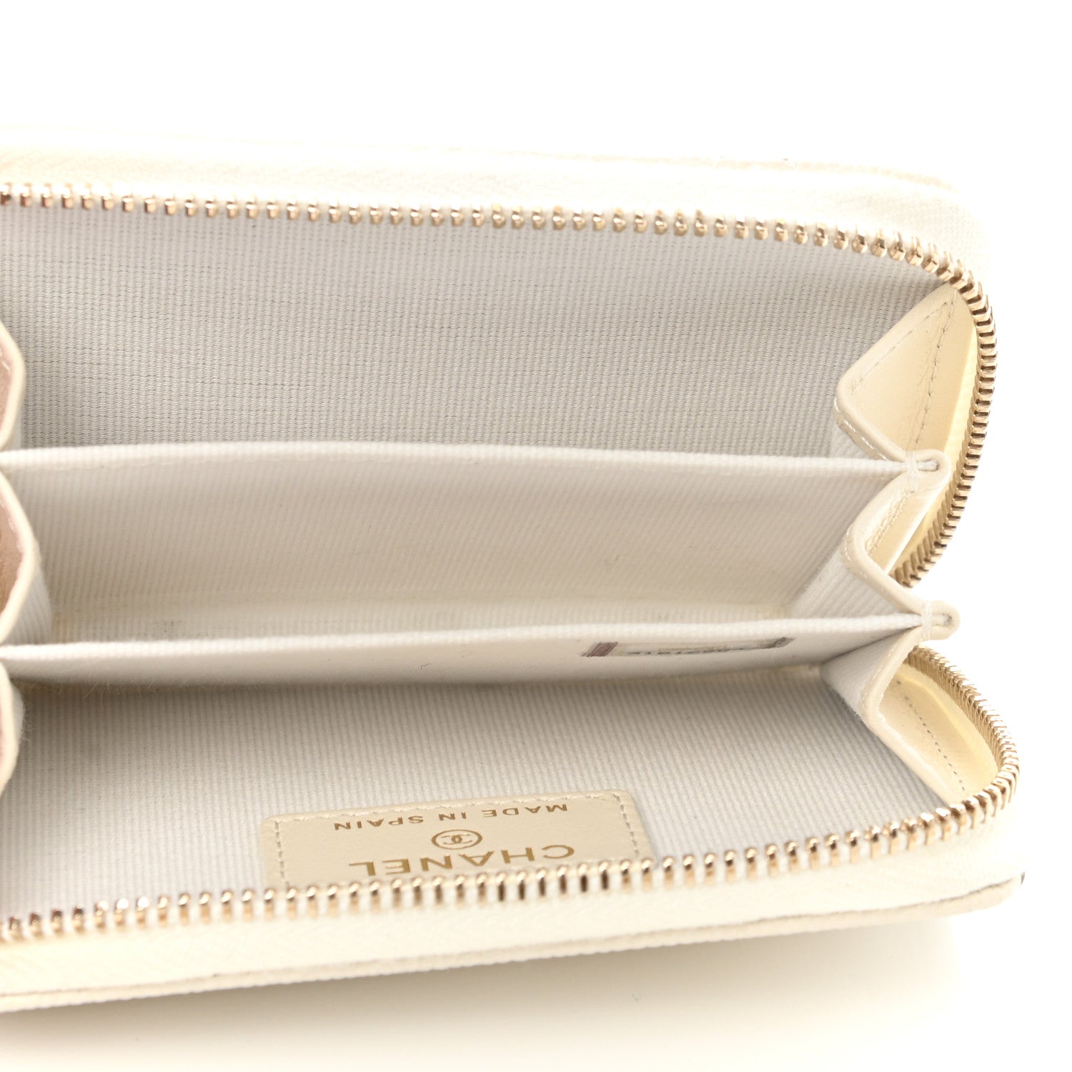 Chanel Caviar Quilted Zip Coin Purse White 5 of 8