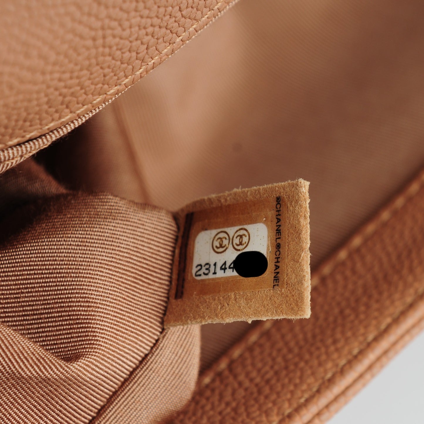 Caviar Quilted Medium Boy Flap Camel