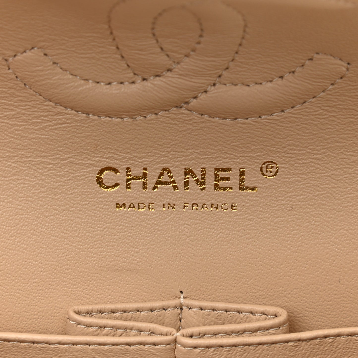 Caviar Quilted Medium Double Flap Beige Clair
