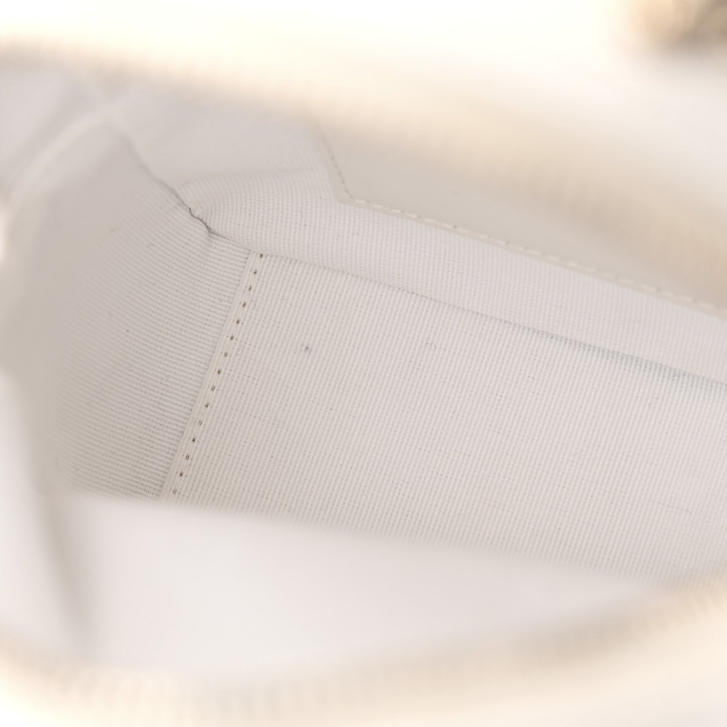 Caviar Quilted CC Mini Classic Backpack White