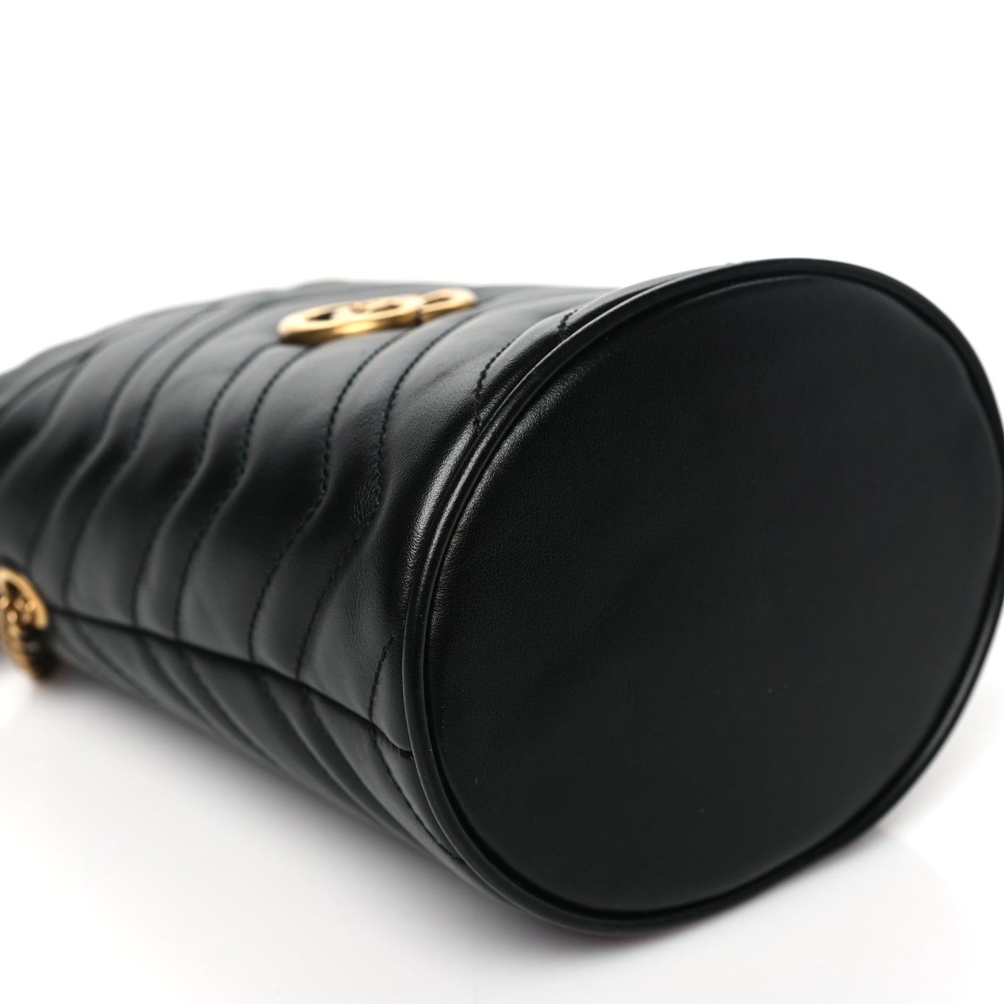 Calfskin Matelasse Mini GG Marmont 2.0 Bucket Bag Black
