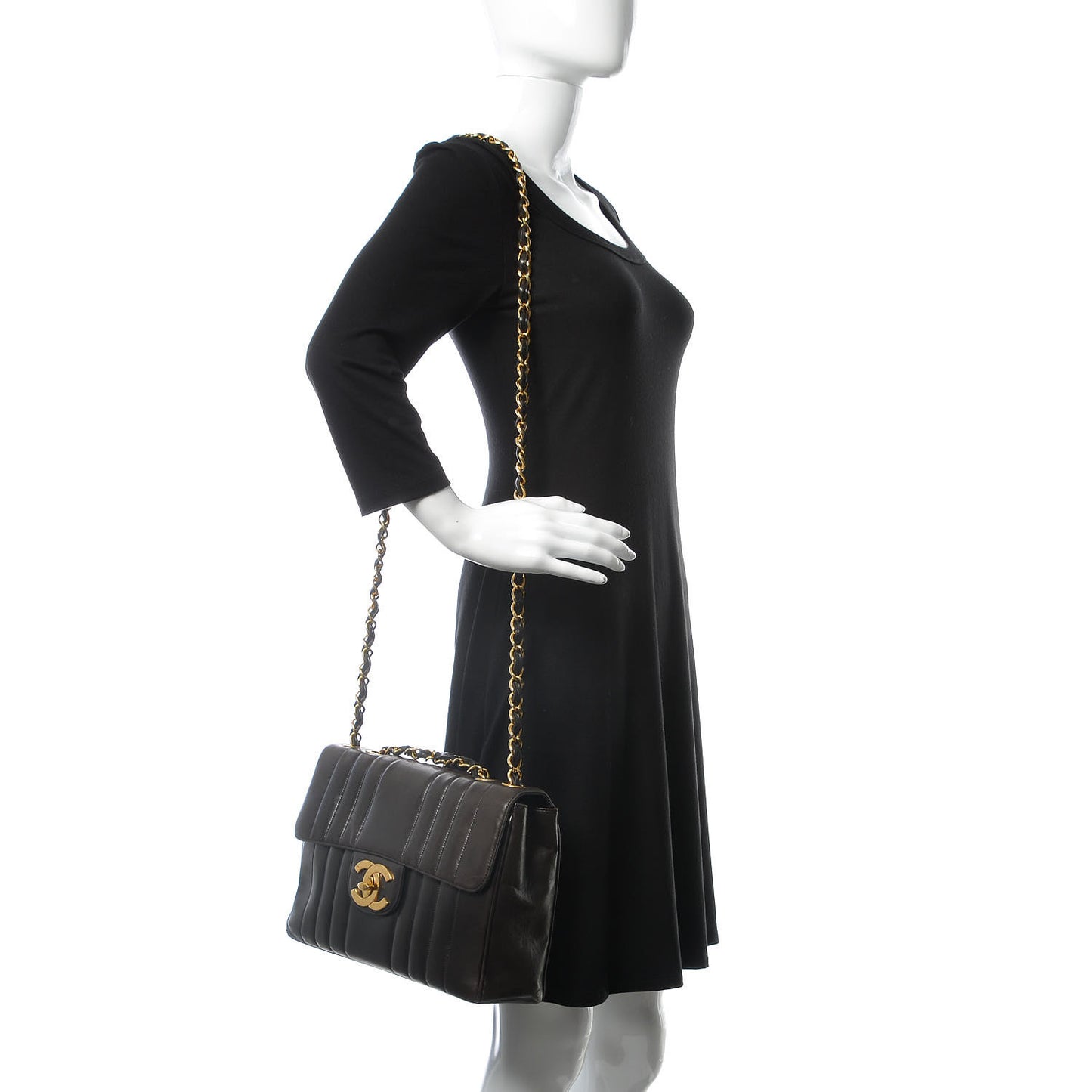 Lambskin Vertical Quilt Jumbo Flap Black