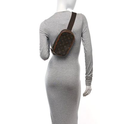 Louis Vuitton Monogram Pochette Gange 2 of 11