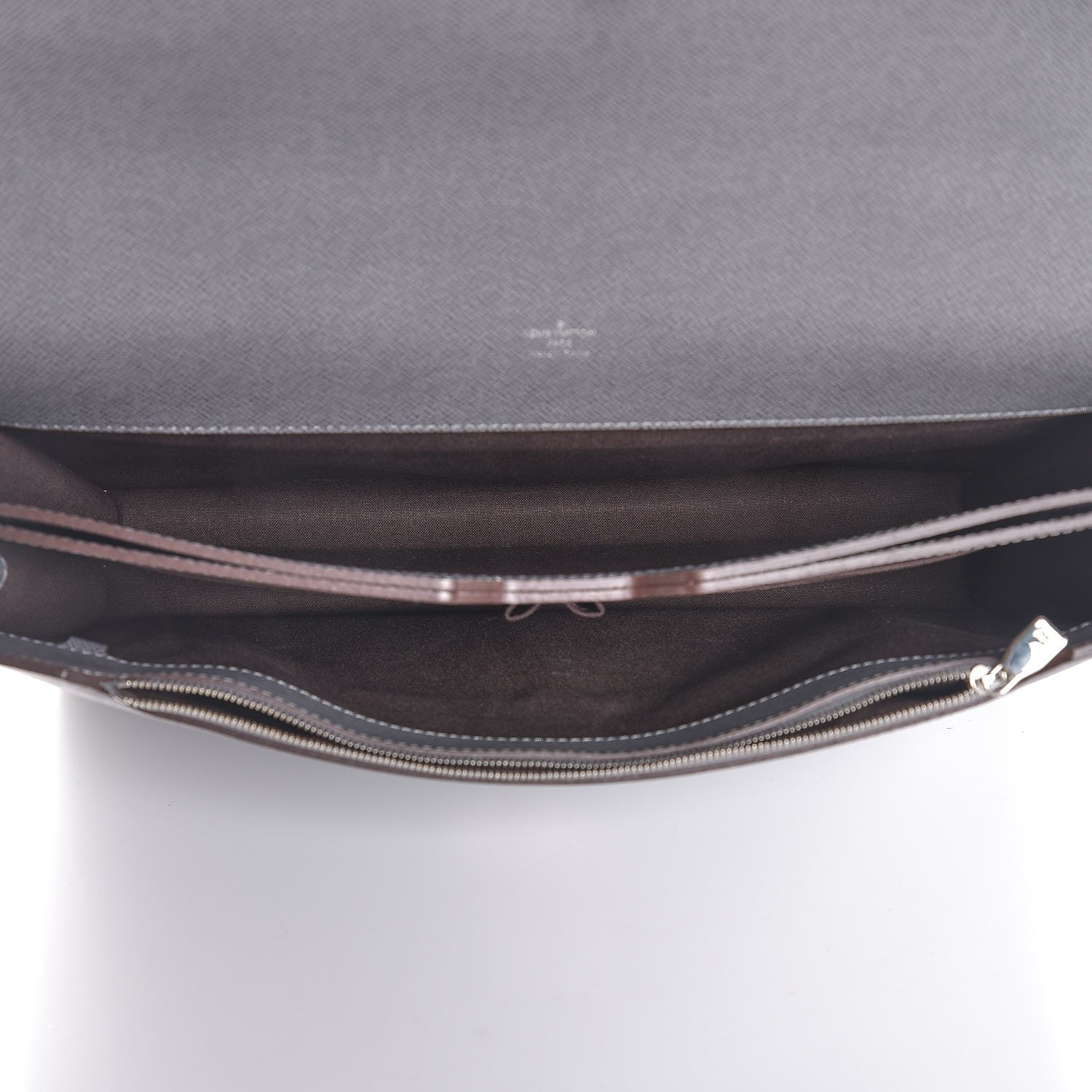 Louis Vuitton Taiga Neo Robusto 2 Compartment Briefcase Glacier 6 of 7