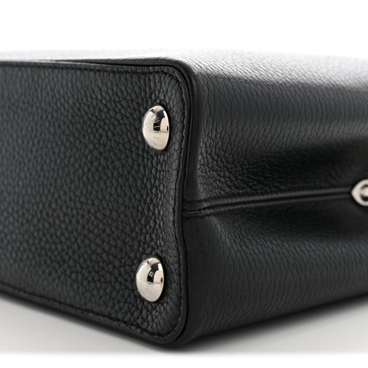 Taurillon Capucines BB Black