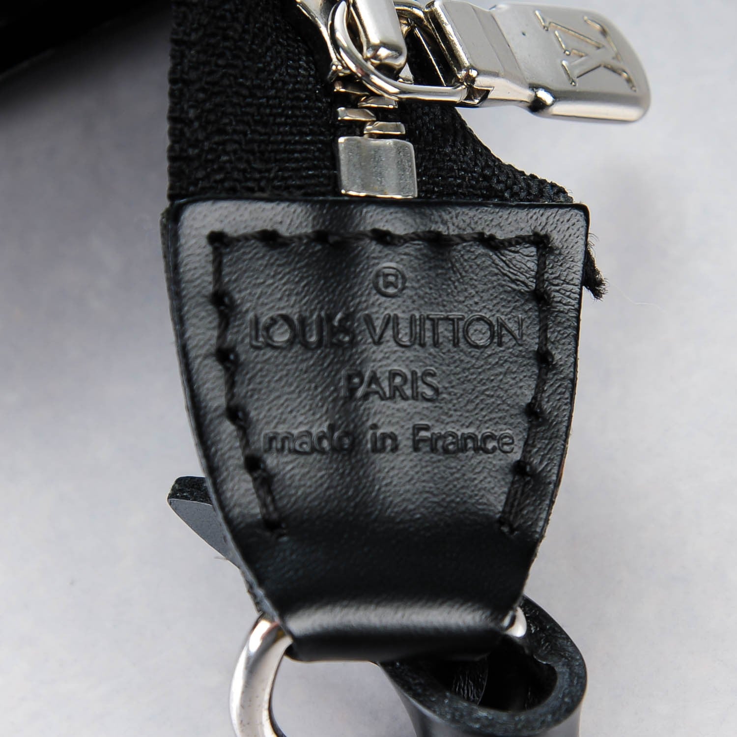 Louis Vuitton Epi Pochette Accessories 24 Black 6 of 7