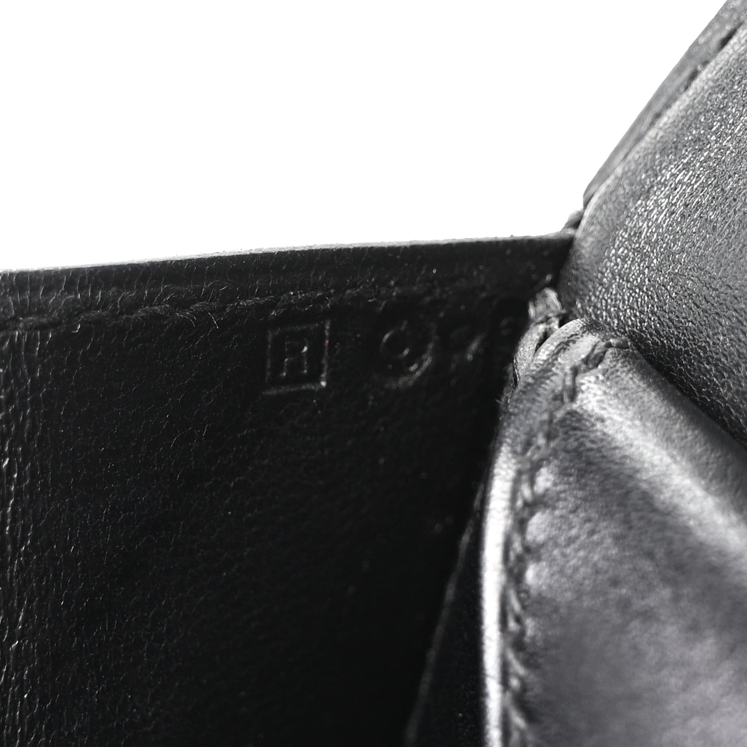 Hermes Box Verrou Clutch Black 7 of 10