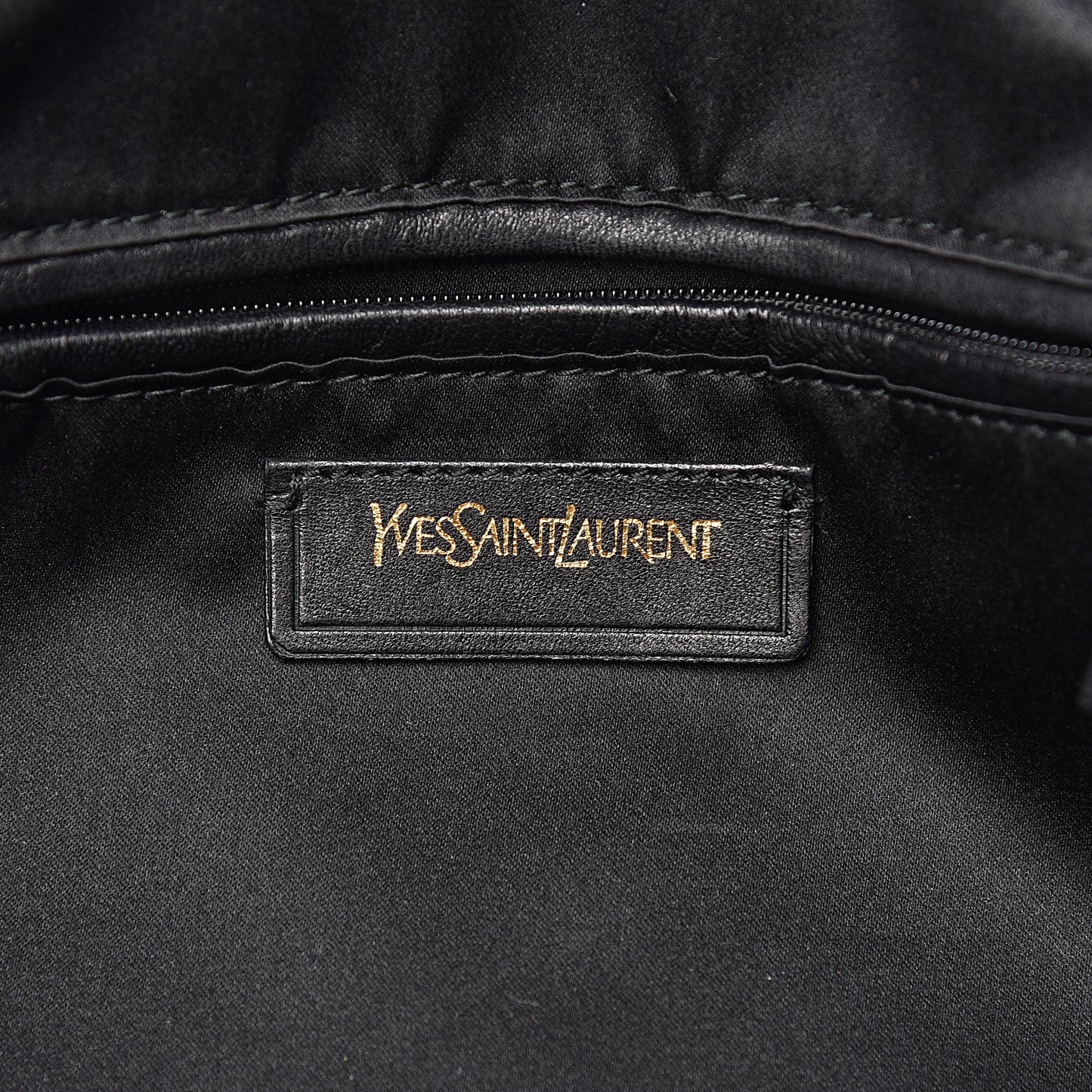 Calfskin Large Muse Black