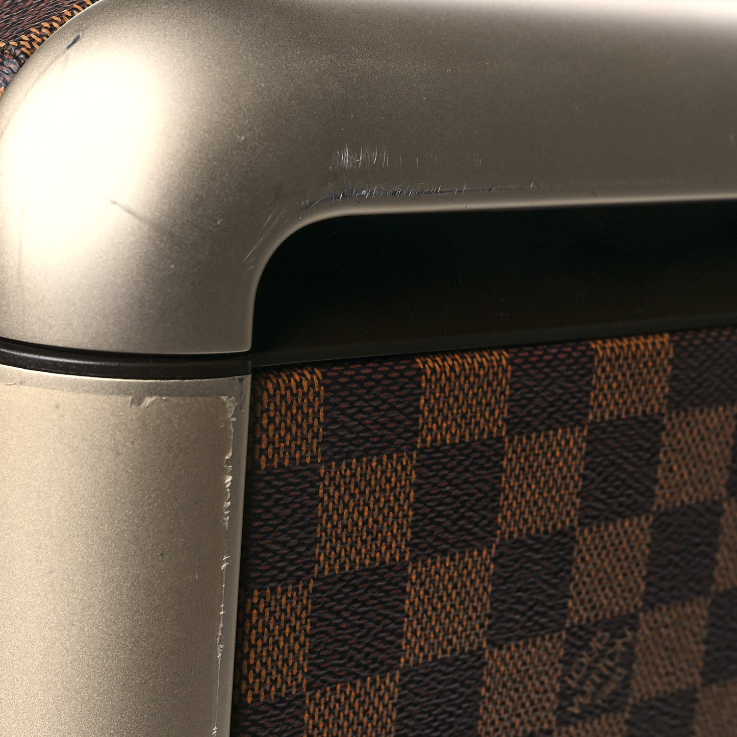 Damier Ebene Horizon 55